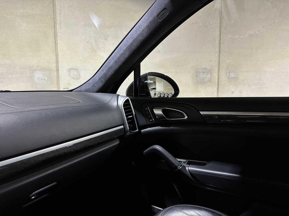 Porsche Cayenne Turbo 4.8 V8 500pk 2012, 8-SGB-44