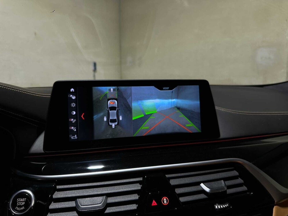 BMW M550i xDrive High Executive G30 462pk 2018 (Origineel-NL), RS-253-R