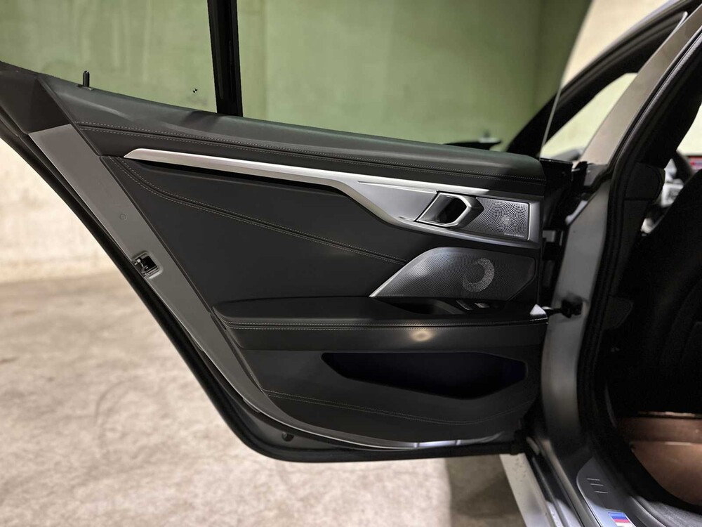 BMW M850i xDrive 4.4 V8 High Executive 530pk 2022 G16 8-serie Gran Coupé, GHF-05-B