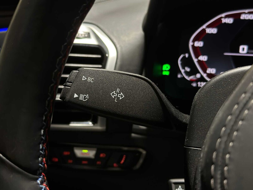 BMW M850i xDrive 4.4 V8 High Executive 530pk 2022 G16 8-serie Gran Coupé, GHF-05-B