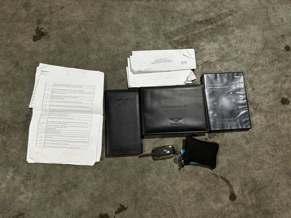 Bentley Continental GT 4.0 V8 507pk 2016, P-235-DL