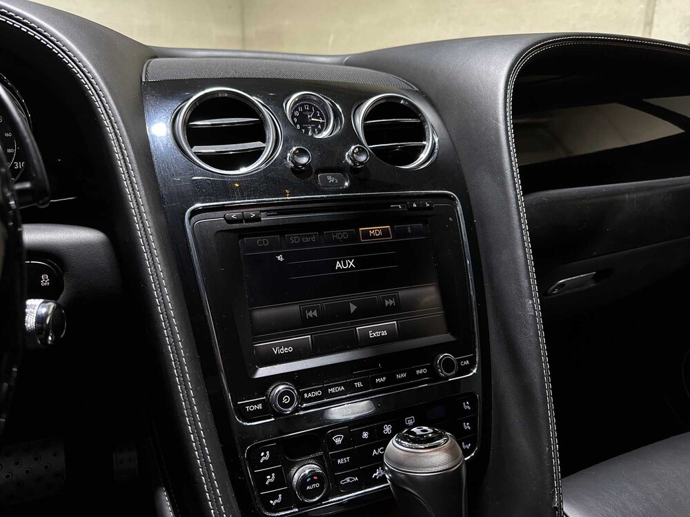 Bentley Continental GT 4.0 V8 507pk 2016, P-235-DL