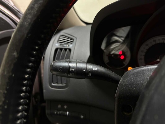 Kia cee'd Sporty Wagon 1.6 Business Edition 122pk 2008, 11-ZD-RF Youngtimer