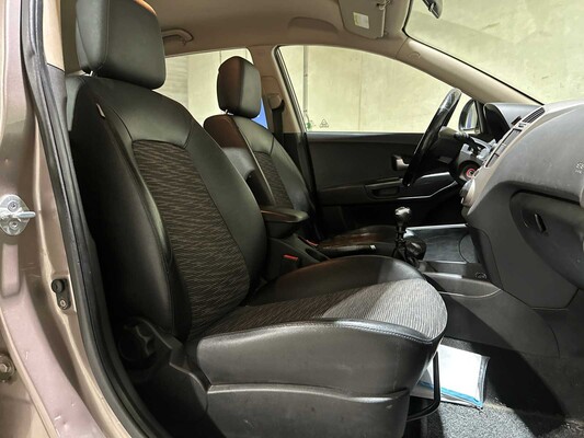 Kia cee'd Sporty Wagon 1.6 Business Edition 122pk 2008, 11-ZD-RF Youngtimer