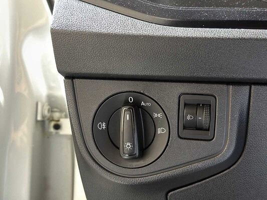 Volkswagen Polo 1.0 MPI Trendline 2018, J-227-SF