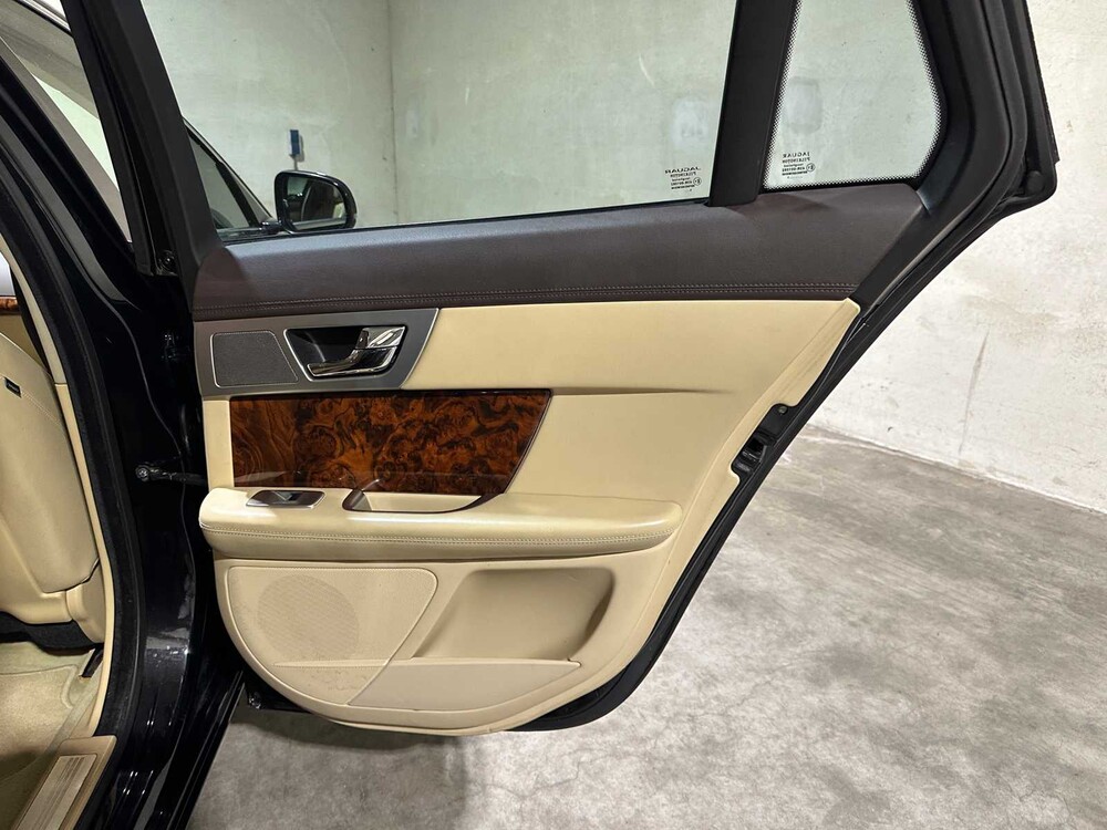 Jaguar XF Sportbrake 3.0D V6 S 275pk 2014, H-699-XT