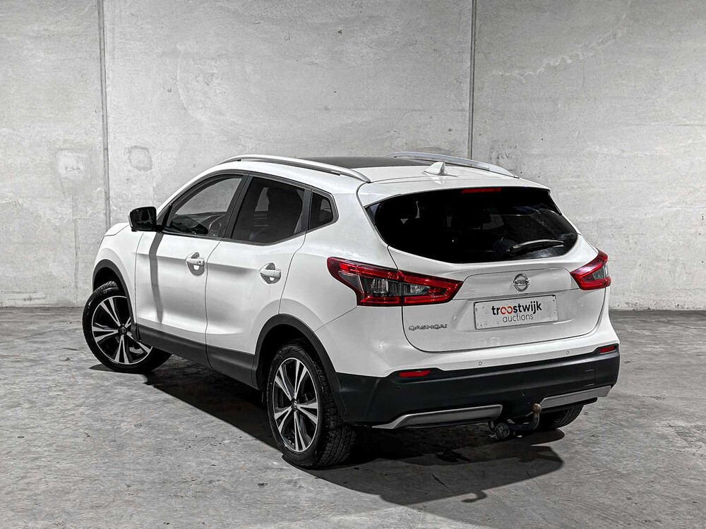Nissan Qashqai 1.3 DIG-T N-Connect 140pk 2019, L-595-RB