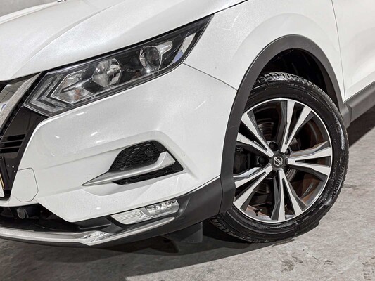 Nissan Qashqai 1.3 DIG-T N-Connect 140pk 2019, L-595-RB