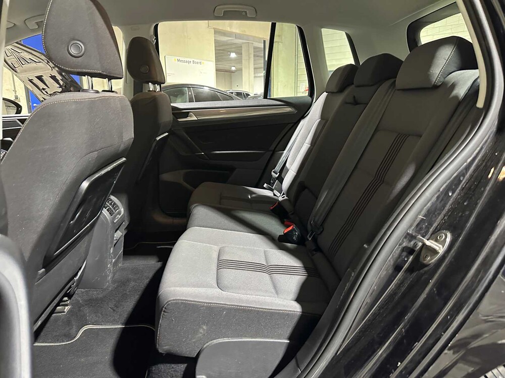 Volkswagen Golf Sportsvan 1.4 TSI Highline 125pk 2017, J-059-FG