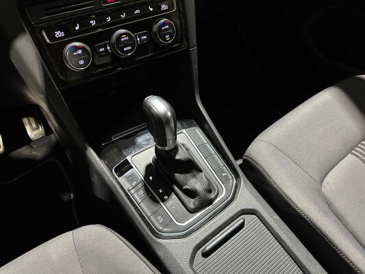 Volkswagen Golf Sportsvan 1.4 TSI Highline 125pk 2017, J-059-FG