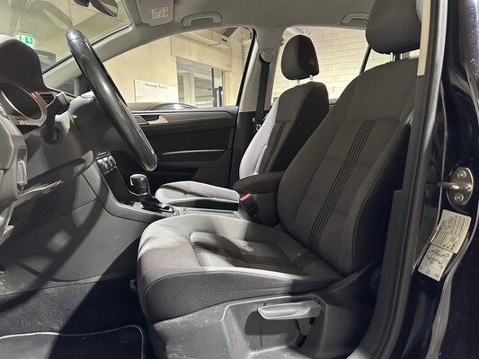 Volkswagen Golf Sportsvan 1.4 TSI Highline 125pk 2017, J-059-FG