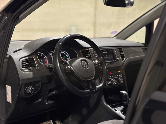 Volkswagen Golf Sportsvan 1.4 TSI Highline 125pk 2017, J-059-FG