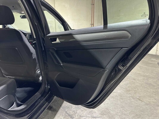 Volkswagen Golf Sportsvan 1.4 TSI Highline 125pk 2017, J-059-FG