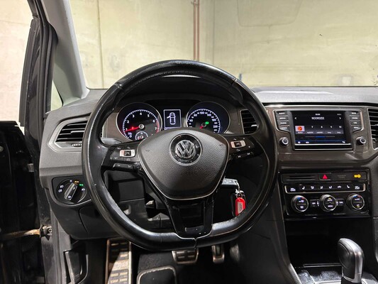 Volkswagen Golf Sportsvan 1.4 TSI Highline 125pk 2017, J-059-FG