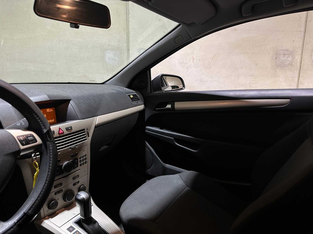 Opel Astra GTC 1.8 Temptation 140pk 2007, 88-XT-FZ Youngtimer
