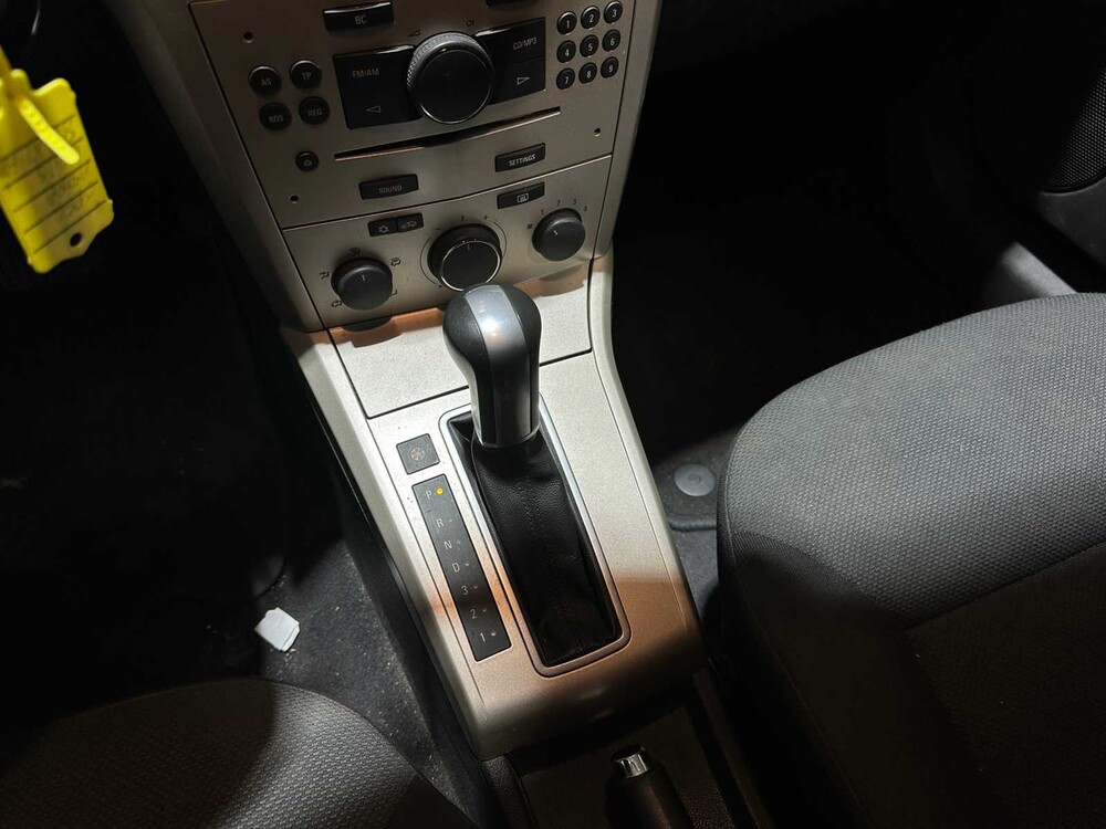 Opel Astra GTC 1.8 Temptation 140pk 2007, 88-XT-FZ Youngtimer