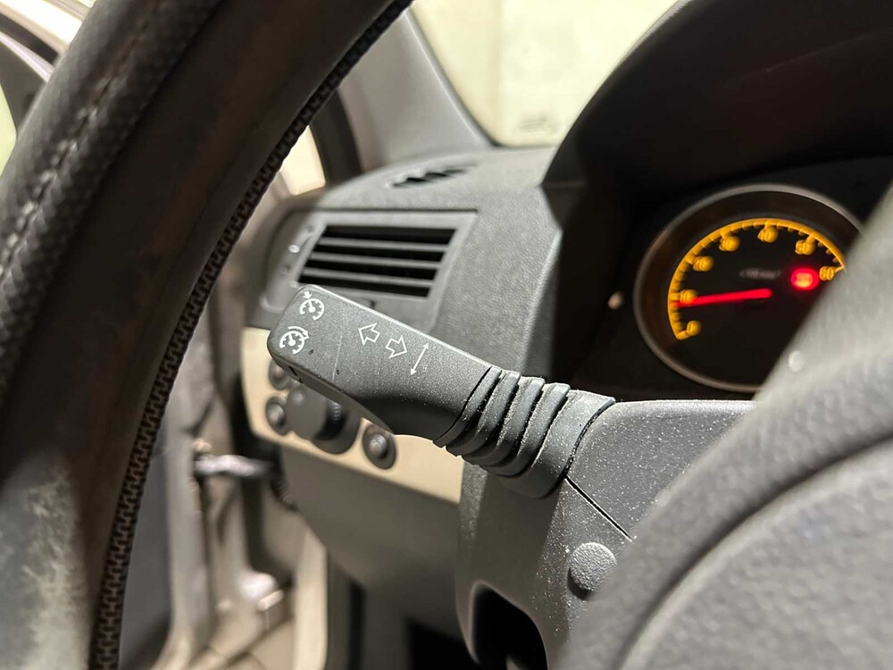 Opel Astra GTC 1.8 Temptation 140pk 2007, 88-XT-FZ Youngtimer