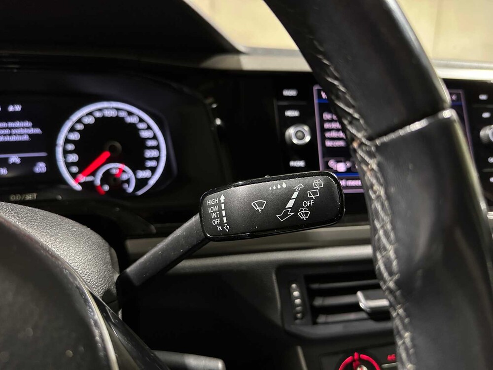 Volkswagen Polo 1.0 TSI Comfortline 95pk 2020, J-487-GV