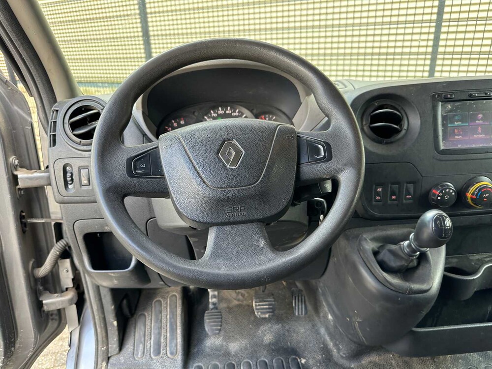 Renault Master T35 2.3 dCi Stop & Start 7-Persoons 170pk 2017, V-716-BN Bedrijfswagen