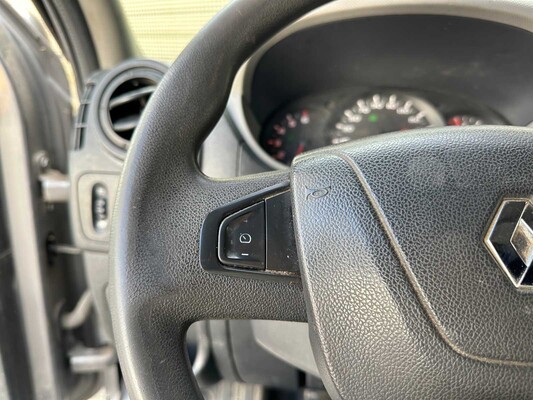 Renault Master T35 2.3 dCi Stop & Start 7-Persoons 170pk 2017, V-716-BN Bedrijfswagen