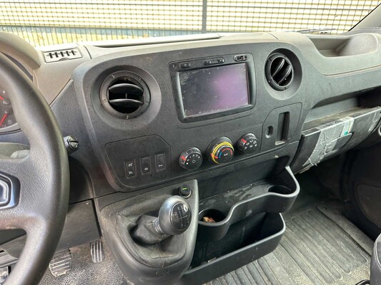 Renault Master T35 2.3 dCi Stop & Start 7-Persoons 170pk 2017, V-716-BN Bedrijfswagen