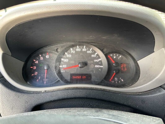 Renault Master T35 2.3 dCi Stop & Start 7-Persoons 170pk 2017, V-716-BN Bedrijfswagen