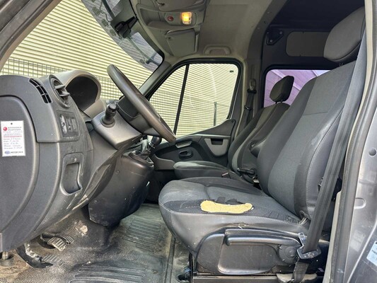 Renault Master T35 2.3 dCi Stop & Start 7-Persoons 170pk 2017, V-716-BN Bedrijfswagen