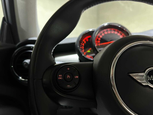 Mini Cooper D Chili 1.5 AUTOMAAT 116pk 2015, GV-718-D