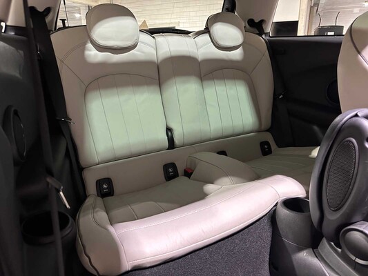 Mini Cooper D Chili 1.5 AUTOMAAT 116pk 2015, GV-718-D