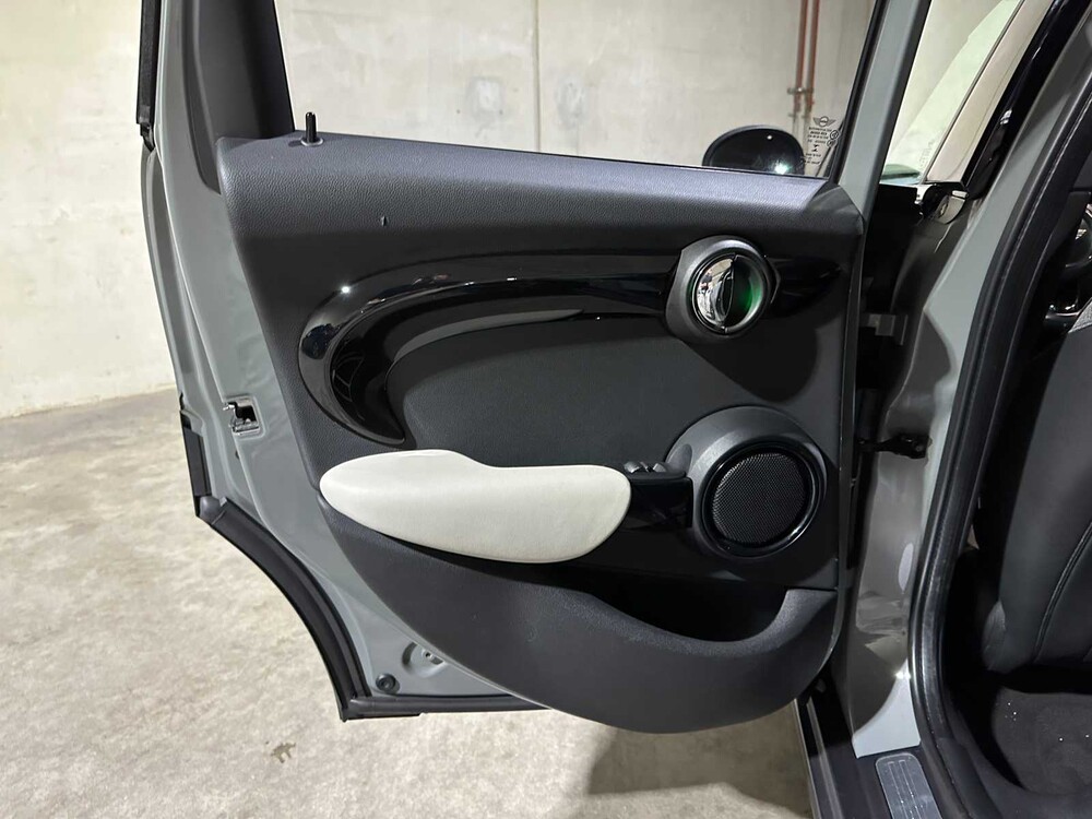 Mini Cooper Chili 1.5 136pk 2016, HZ-934-H