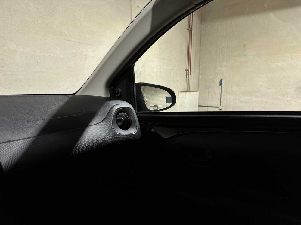 Citroen C1 1.0 VTi Feel 72pk 2020, J-930-KZ