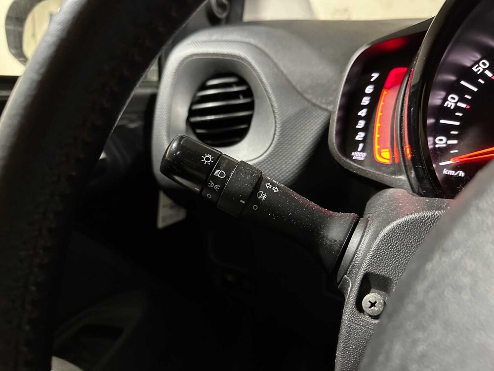 Citroen C1 1.0 VTi Feel 72pk 2020, J-930-KZ