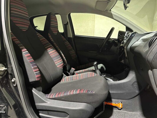 Citroen C1 1.0 VTi Feel 72pk 2020, J-930-KZ