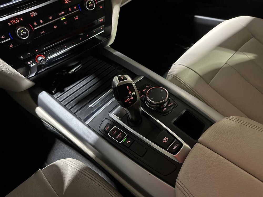 BMW X5 sDrive25d High Executive F15 231 PS 2016, K-933-PP