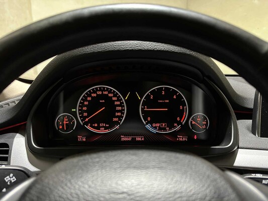 BMW X5 sDrive25d High Executive F15 231 PS 2016, K-933-PP