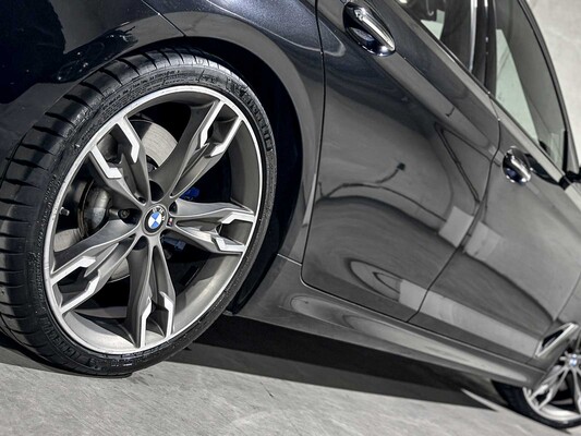 BMW M550i xDrive High Executive G30 462 PS 2018 (Original-NL), RS-253-R