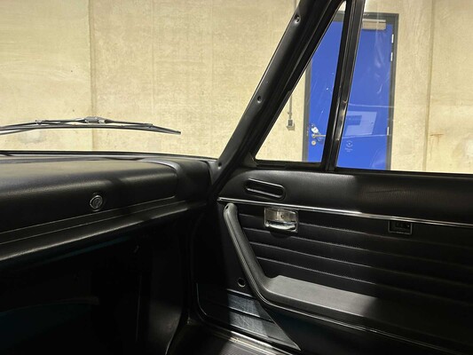 Peugeot 504 Pininfarina 2.0 Coupé Inj. 2-türiger 105 PS 1972, AL-38-34