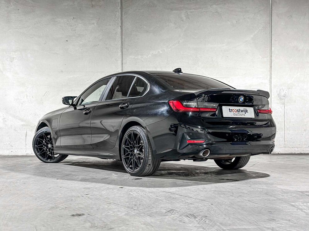 BMW 330e High Executive G20 184 PS 2020 3er, X-201-FS