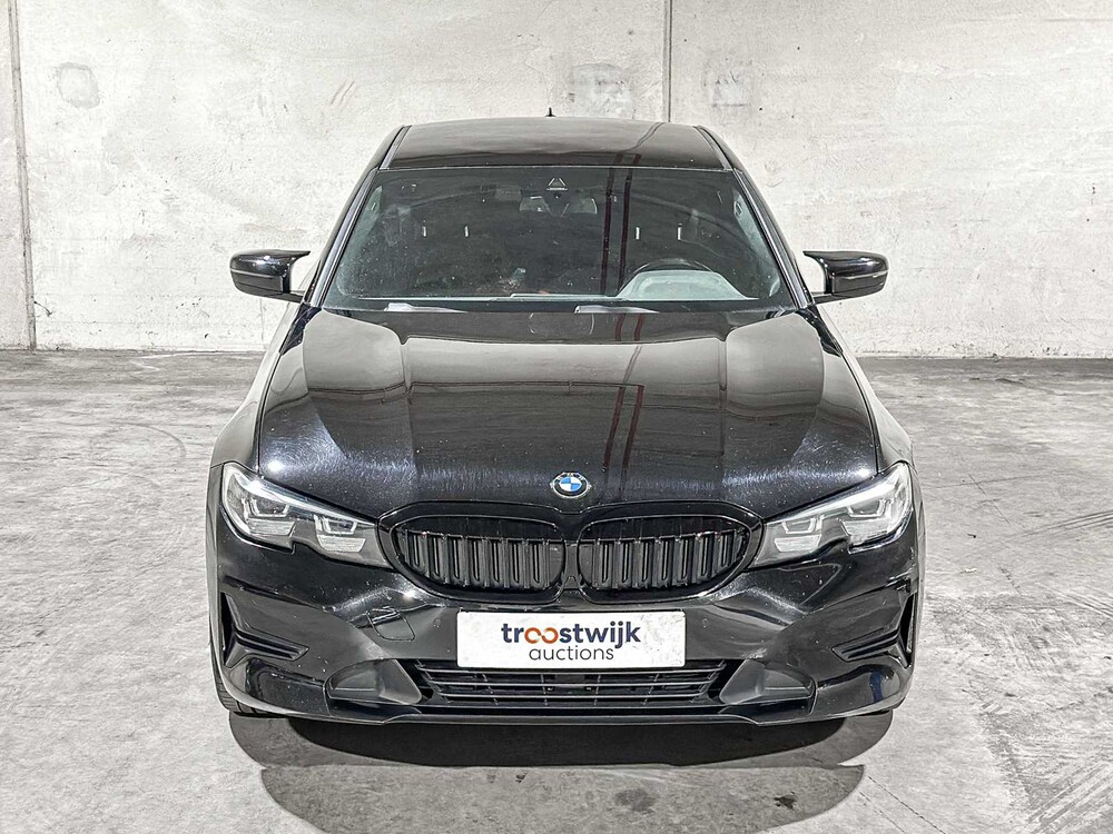 BMW 330e High Executive G20 184 PS 2020 3er, X-201-FS