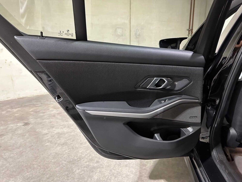 BMW 330e High Executive G20 184 PS 2020 3er, X-201-FS