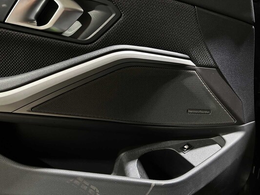 BMW 330e High Executive G20 184 PS 2020 3er, X-201-FS