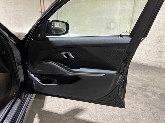 BMW 330e High Executive G20 184 PS 2020 3er, X-201-FS