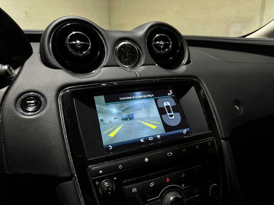 Jaguar XJ 3.0 D Premium Luxury 300 PS 2016, RV-612-X