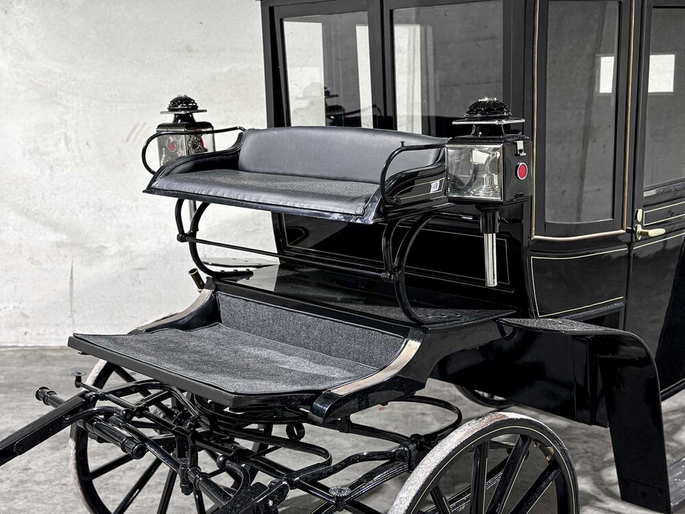 Kutsche Berline Klassische Pferdekutsche