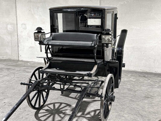 Kutsche Berline Klassische Pferdekutsche