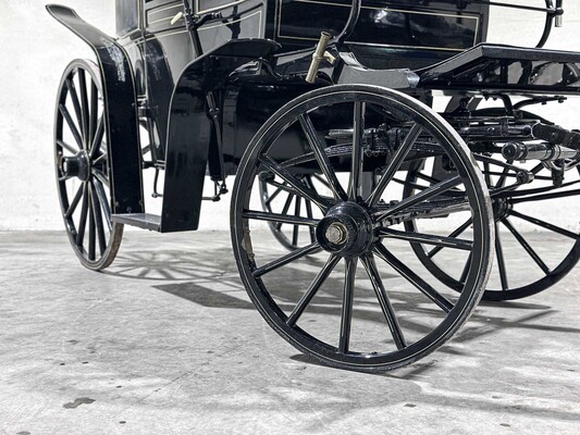 Kutsche Berline Klassische Pferdekutsche