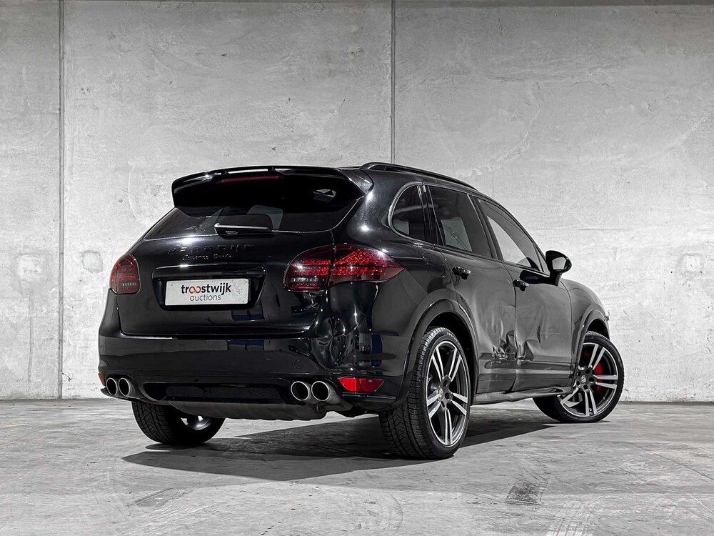Porsche Cayenne Turbo 4,8 V8 500 PS 2012, 8-SGB-44
