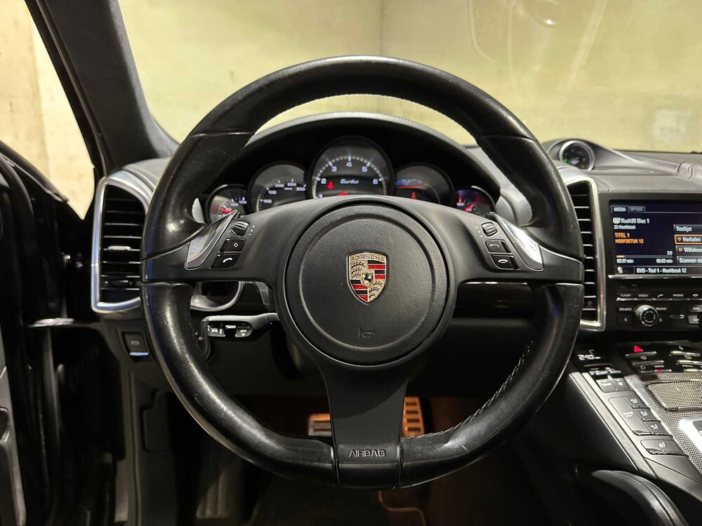 Porsche Cayenne Turbo 4,8 V8 500 PS 2012, 8-SGB-44