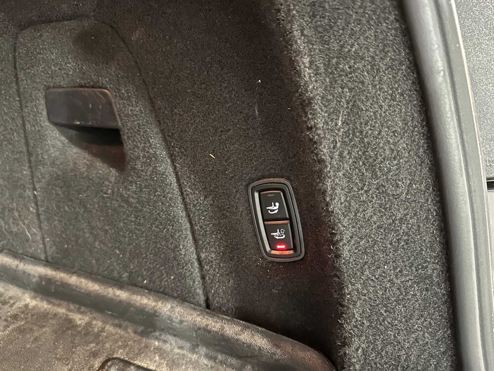 Porsche Cayenne Turbo 4,8 V8 500 PS 2012, 8-SGB-44