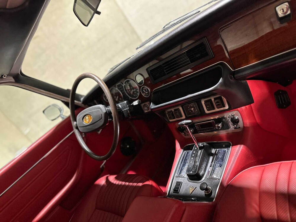 Jaguar XJ12 5,3 V12 Serie 2 Coupé 1976, 39-YD-88 Classic Car